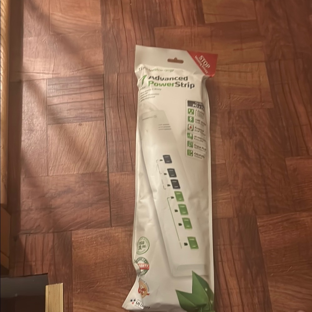 Advanced Power Strip - White
